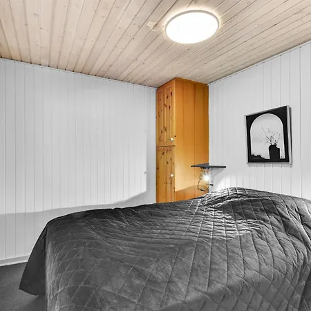 Holiday home 4 Bedroom In *